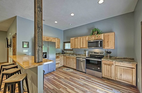 Bloomington Cottage | Camp Monroe in Bloomington w/Deck & Views!