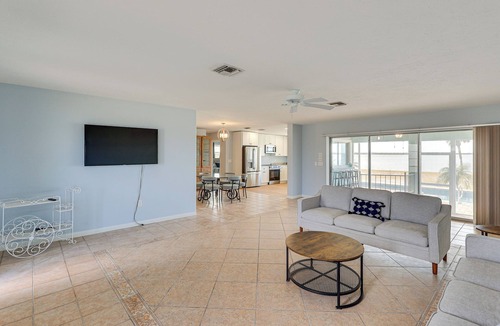 Grove City House | Canal-Front Gem w/Dock! 4 Mi to Englewood Beach