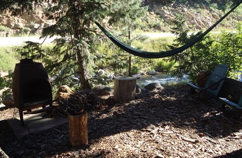 Boulder Cabin | Canyon escape - cabin studio along Boulder Creek with complete kitchen #1