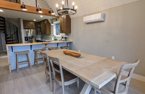 Duluth Cabin | Caribouyah! Lakefront Cabin by Heirloom Vacations