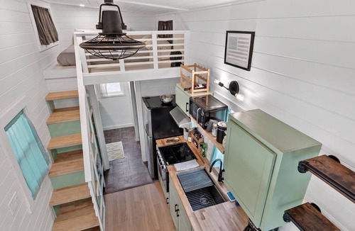 St. Augustine Cottage | Casa Caliente - Spa | Romantic Tiny Retreat Near Beaches & Old Town