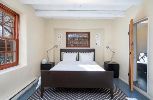 Historic Eastside House | Casa Violeta