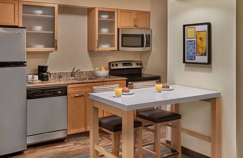 Blue Ash Hotel | Central Comfort, Family-Friendly Suite w/Breakfast | Onsite Seasonal Pool