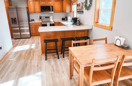 Hackensack House | Charming 2BR - Walkable Lake-Town Experience + Access to Water & Trails