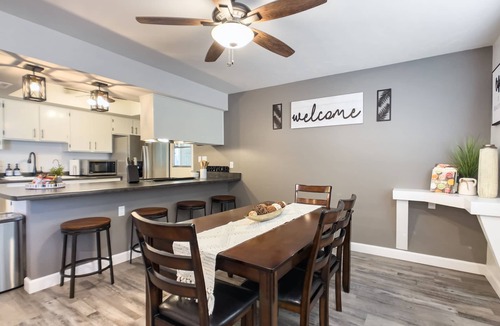 Pointe Scottsdale House | Charming 3 bd/2ba home - KING bed w/non heated POOL near Old Town Scottsdale!