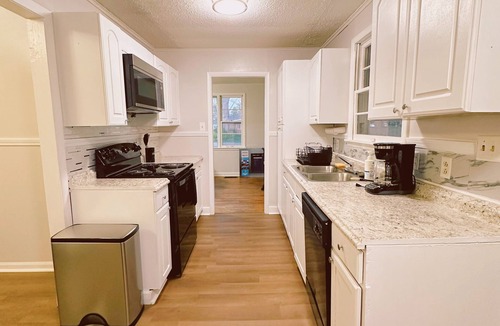 Osceola House | Charming 3-bedroom house with AC and WiFi in Osceola near Big River Steel