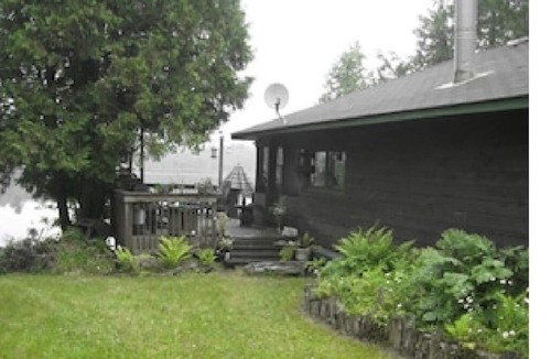 Madawaska Valley Cottage | Charming Authentic Waterfront Cottage on a Lake