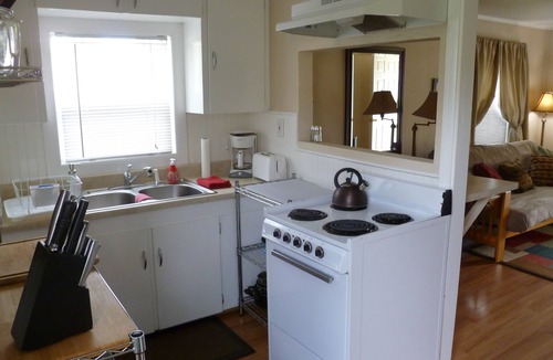 Fairview House | Charming, cozy cottage duplex, bright and airy, perfect location!