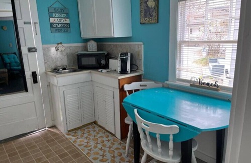 Old Orchard Beach Cottage | Charming Rustic Cottage