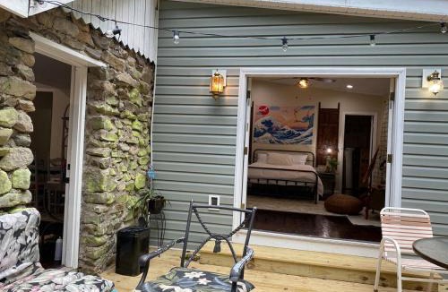 Mount Hope Villa | Charming Rustic Stone Cottage