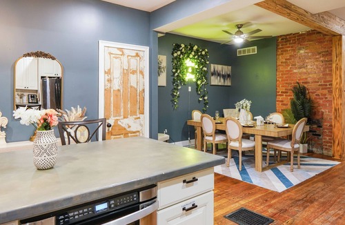East Walnut HIlls House | Chic Cabin Oasis Bar Game Room Firepit Walkable location