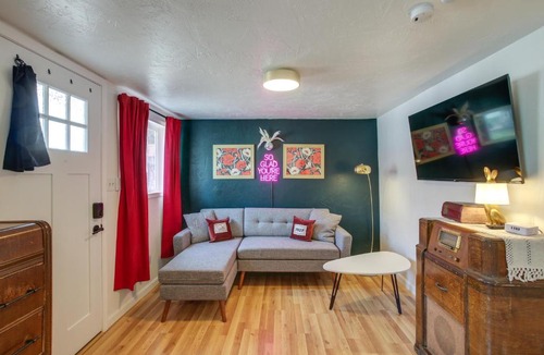 Latah Valley Apartment | Chic, Central Spokane Apt for Couples & Solo Stays
