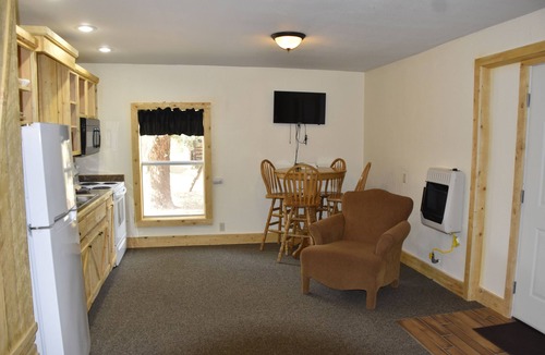 South Fork Cabin | Chinook Cabins & RV Park