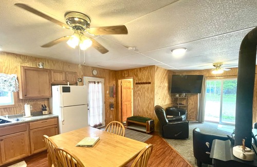 Park Falls House | Clean, fully stocked Cabin with water frontage on the gorgeous Pike Lake Chain