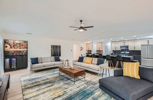 Milwood House | Comfy Modern Boho Retreat in Austin close to Domain & Tech offices
