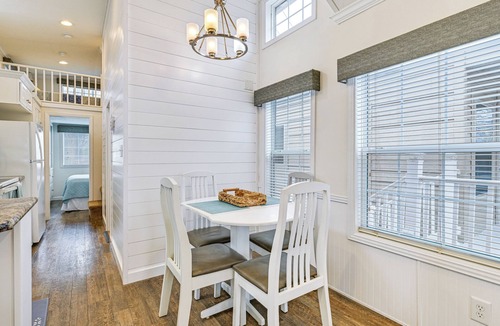 Sherrills Ford Cottage | Community Perks + Views: Cozy Lake Norman Cottage