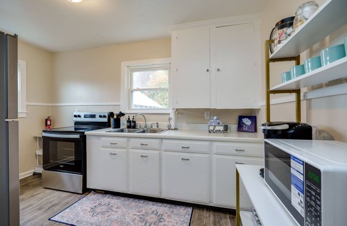 Fairborn House | Convenient Cozy Boho Cottage