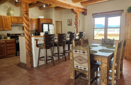 El Prado House | Cosmic Cantina - Easy Stays and Great Location!