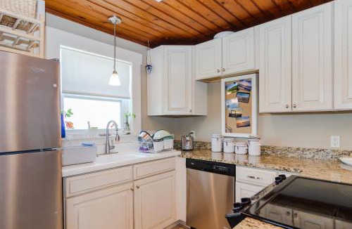 Kure Beach House | Cote de Kure Cottage by Bryant Real Estate