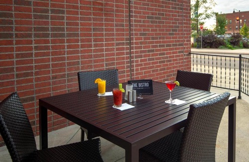Downtown Hotel | Courtyard by Marriott St. Cloud