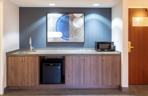 Roseville Hotel | Courtyard Minneapolis St. Paul/Roseville by Marriott