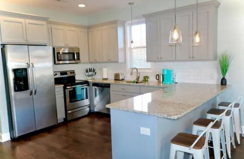 Wilmington Cottage | Cozy Cottage Style Home near downtown Wilmington