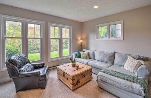 Seven Devils Condo | Cozy Seven Devils Condo w/ Patio: Hike & Explore!