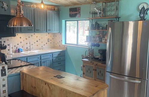 Jemez Springs Cabin | Cozy Weekend Getaway! Enjoy many things in the surrounding area!