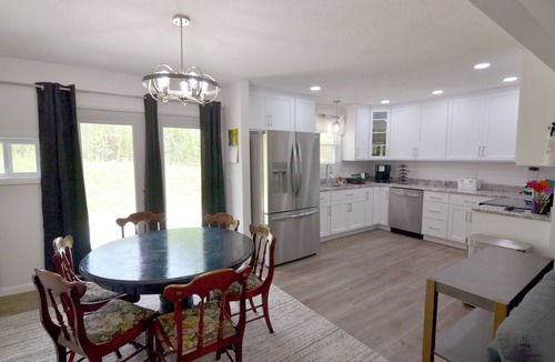Bloomington House | Creekside Corner