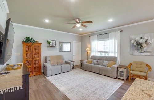 Cape Girardeau House | Deck & Large Yard! Family Haven in Cape Girardeau