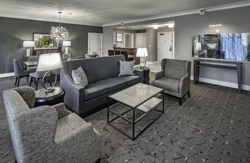 Modesto Hotel | DoubleTree by Hilton Hotel Modesto