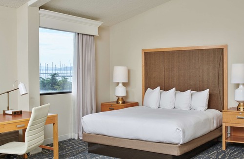 Berkeley Hotel | DoubleTree by Hilton Hotel Berkeley Marina