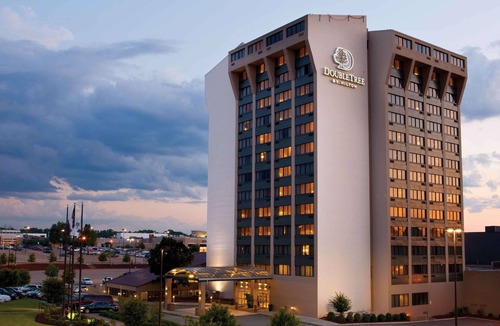 Monroeville Hotel | DoubleTree by Hilton Pittsburgh - Monroeville Convention Ctr