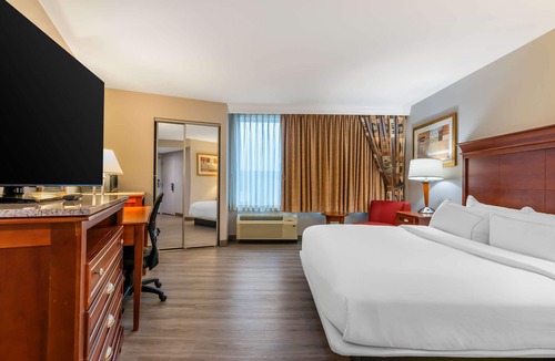 Jefferson City Hotel | DoubleTree by Hilton Hotel Jefferson City