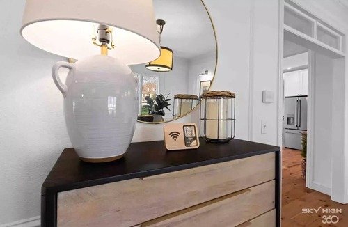 Bentonville House | Downtown Bentonville Coler Manor @Coler Bike Trail! 3 En Suite Bathrooms