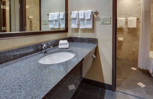 Horn Lake Hotel | Drury Inn & Suites Memphis Southaven