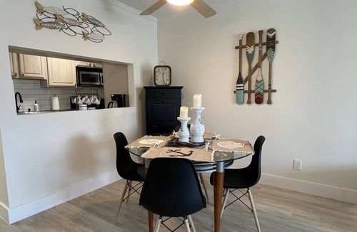 Plantation Key Condo | Eclectic Easeful Stay At The Keys!