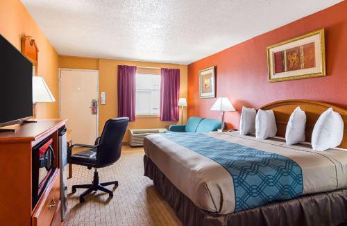 Jacksonville Hotel | Econo Lodge Jacksonville near Little Rock Air Force Base