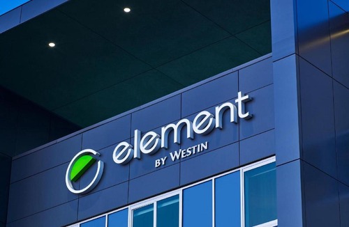 Coliseum Central Hotel | Element by Marriott Hampton Peninsula Town Center