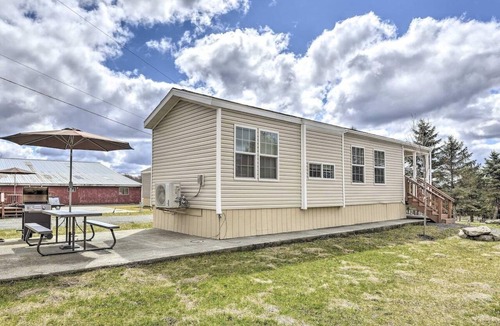 Pleasant Mount Cottage | Elevated Comfort with Radiant Brightness