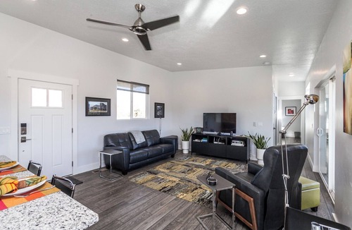 Torrey House | Exceptional Vacation Home - 1 bdr in Torrey, UT near Capital Reef National Park