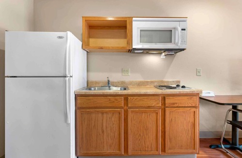 Florence Hotel | Extended Stay America Select Suites - Cincinnati - Florence - Airport