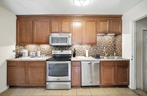 Baldwin House | Fenced Backyard & Hammocks | 3BR Family Home
