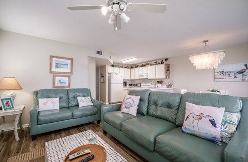 Cedar Key Condo | Fenimore Mill 1A - Pool, Hot Tub, Pet Friendly!