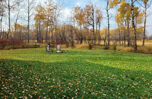 Finlayson House | Finlayson log cabin on 10 acres