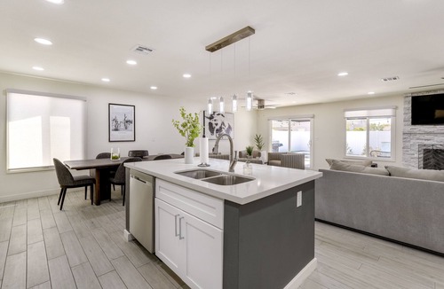 Park Scottsdale Four House | Fire Pit, Private Pool & Spa: Home in Scottsdale!