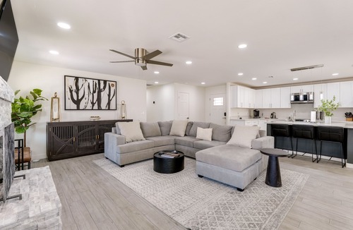 Park Scottsdale Four House | Fire Pit, Private Pool & Spa: Home in Scottsdale!