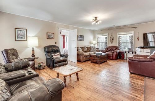 Rockaway Beach House | Fish Off Boat Dock! 1950s Rockaway Beach Cottage