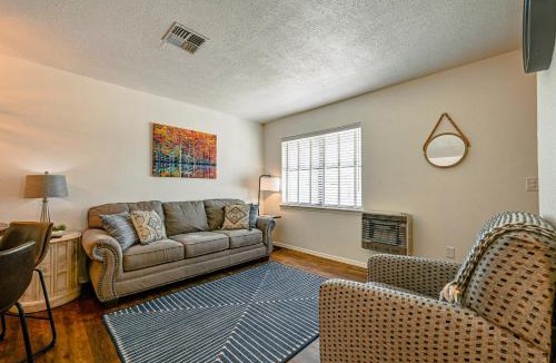 Broken Bow House | Fishing Pond & Pier: Secluded Broken Bow Cottage!
