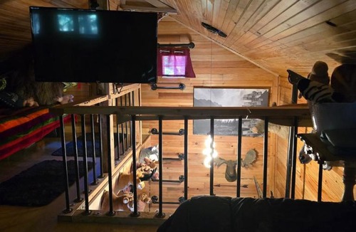 Molalla Ski Chalet | fort Stephens